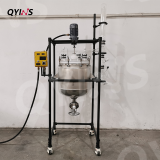 內(nèi)襯四氟雙層不銹鋼反應(yīng)釜20L、30L、50L